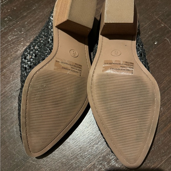 Universal Thread Woven Mules - Picture 5 of 5